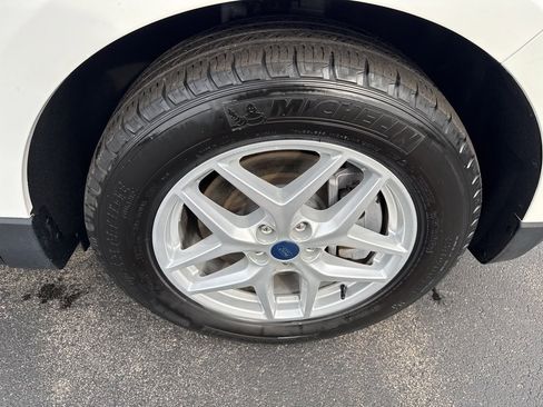 Used 2022 Ford Edge SEL w/ Convenience Package image 26