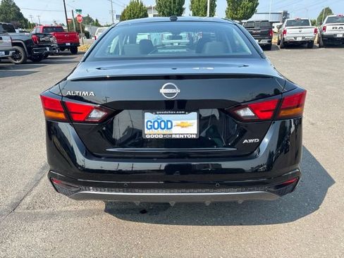 Used 2026 Nissan Altima 2.5 SV AWD/4WD image 4