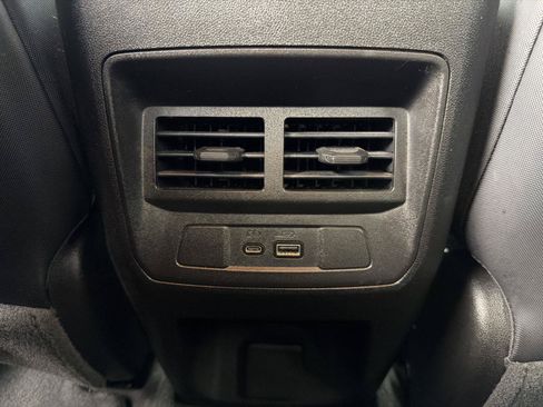 Used 2023 Chevrolet Colorado Z71 w/ Z71 Convenience Package 2 AWD/4WD image 39