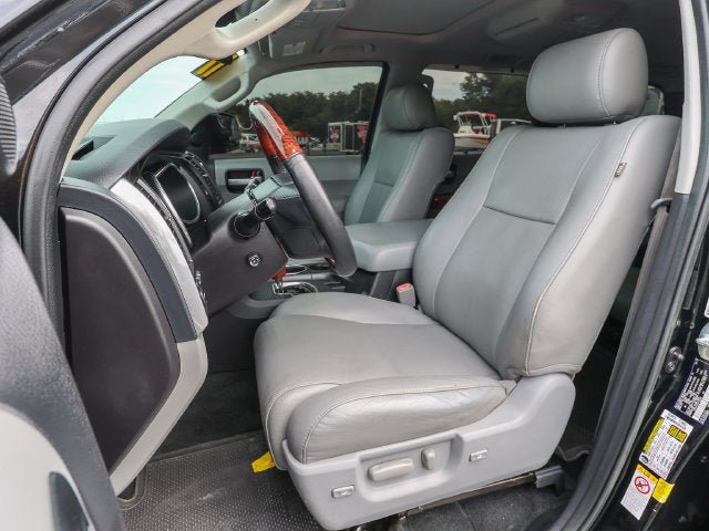 Used 2018 Toyota Sequoia Platinum AWD/4WD image 15
