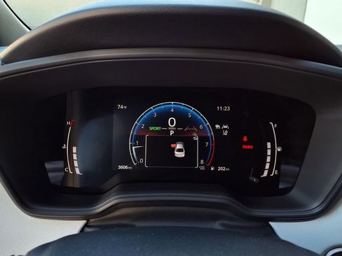 Certified 2025 Toyota Corolla SE w/ SE Premium Package image 13