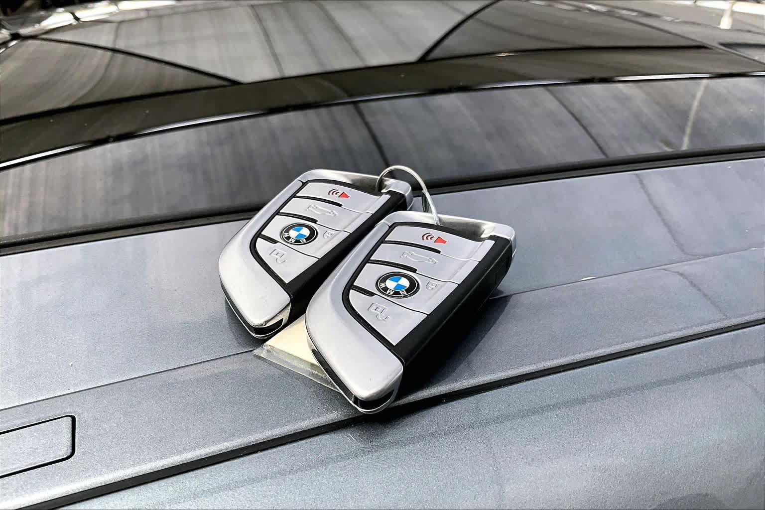 Used 2019 BMW 530i w/ Convenience Package RWD image 15