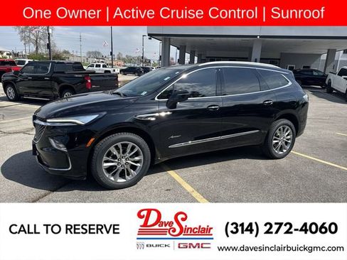 Used 2024 Buick Enclave Avenir w/ Avenir Technology Package image 1