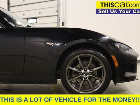 Used 2018 MAZDA MX-5 Miata RF Grand Touring RWD image 11