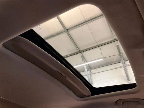 Used 2012 Acura TSX w/ Technology Package image 22