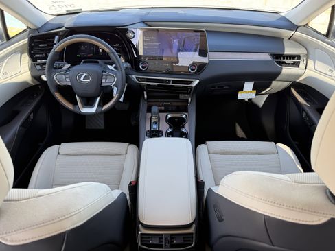 New 2026 Lexus RX 450h AWD image 25