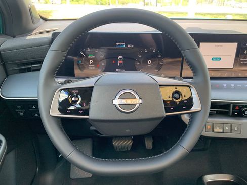 New 2026 Nissan Leaf Platinum+ FWD image 10
