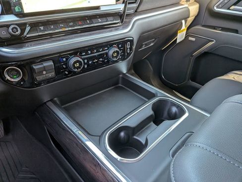 New 2026 Chevrolet Silverado 2500 LTZ w/ LTZ Plus Package AWD/4WD image 28