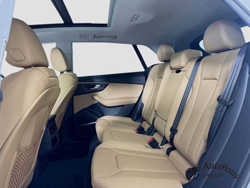 Used 2023 Audi Q8 Premium Plus w/ Premium Plus Package image 27