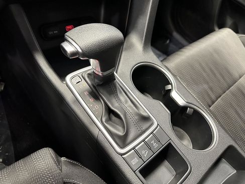 Used 2020 Kia Sportage LX image 22