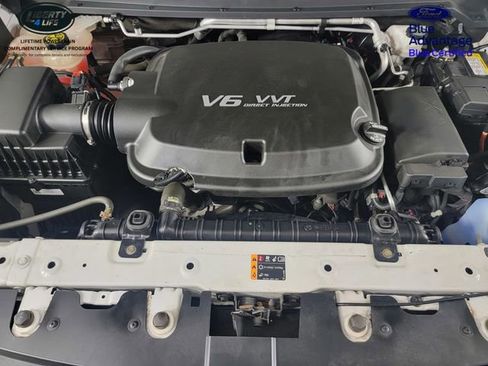 Used 2019 Chevrolet Colorado Z71 AWD/4WD image 36
