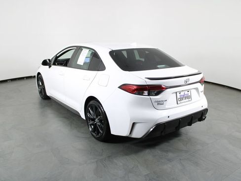 Used 2024 Toyota Corolla XSE FWD image 15