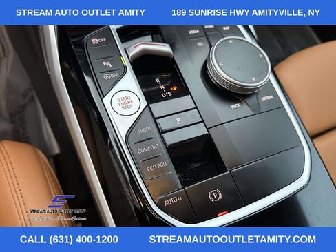 Used 2024 BMW 330i xDrive Sedan w/ Premium Package AWD/4WD image 34