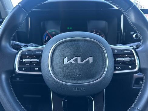 Used 2023 Kia Sorento EX FWD image 34