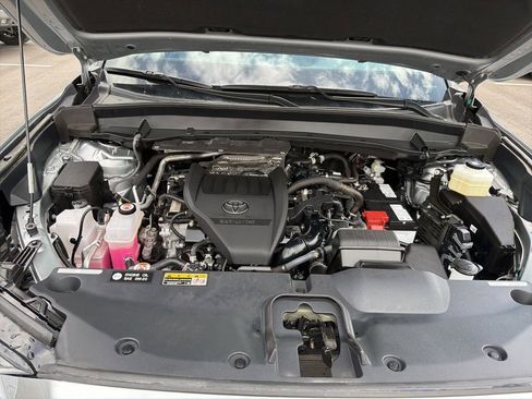 Used 2025 Toyota Grand Highlander XLE image 34