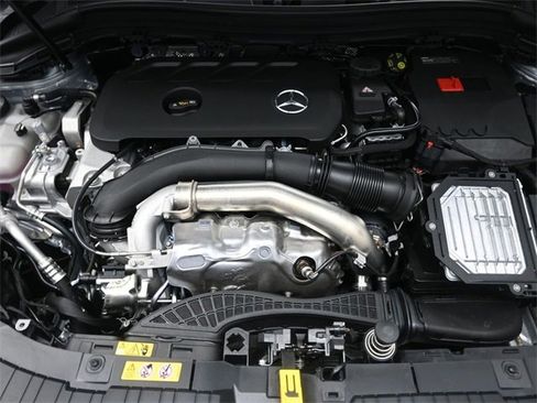 New 2026 Mercedes-Benz GLA 250 image 32