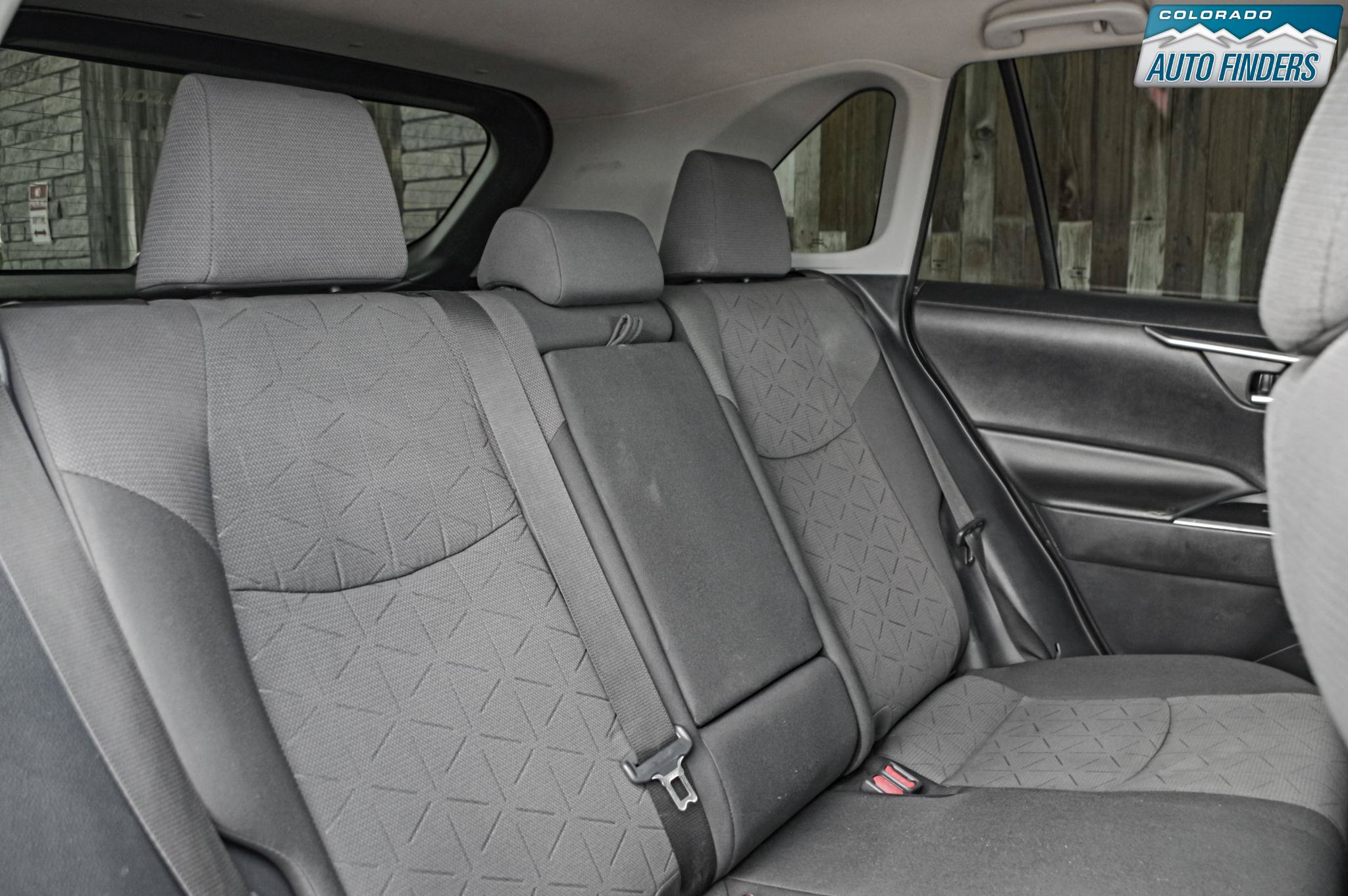 Used 2020 Toyota RAV4 XLE AWD/4WD image 22
