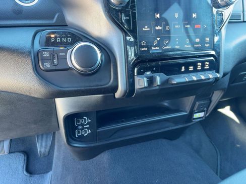 Used 2024 RAM 2500 Big Horn w/ Night Edition image 18