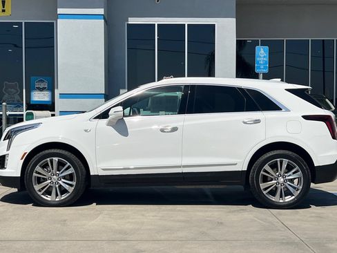Used 2024 Cadillac XT5 Premium Luxury FWD image 8