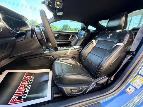 Used 2021 Ford Mustang Shelby GT500 w/ Technology Package image 21