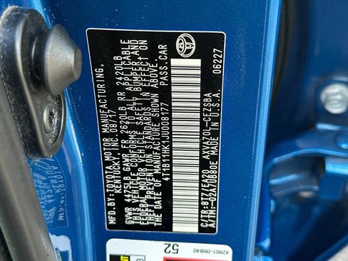 Used 2018 Toyota Camry SE FWD image 27