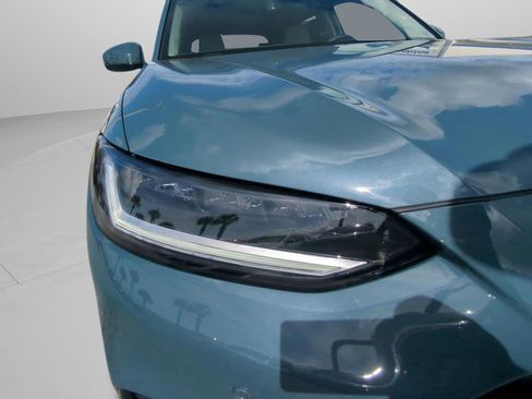 New 2026 Honda HR-V EX-L image 9