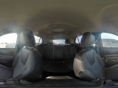 Used 2025 Buick Encore GX Preferred image 41