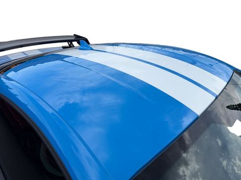 Used 2022 Ford Mustang Shelby GT500 w/ Carbon Fiber Track Pack RWD image 28