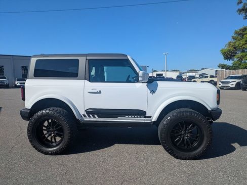 Used 2022 Ford Bronco Outer Banks AWD/4WD image 5