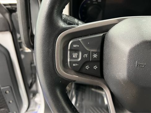 Used 2024 Ford Bronco Outer Banks image 8