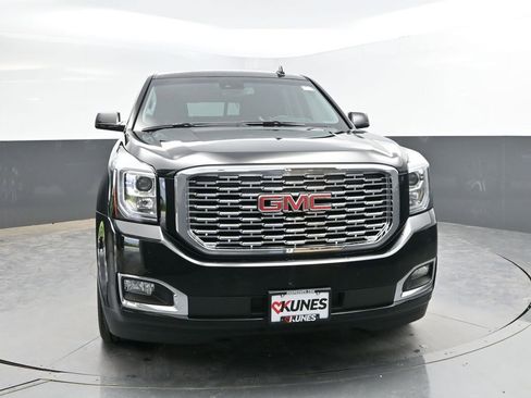 Used 2020 GMC Yukon Denali w/ Denali Ultimate Package AWD/4WD image 4
