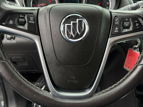 Used 2016 Buick Encore FWD image 19