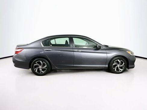 Used 2017 Honda Accord LX image 25