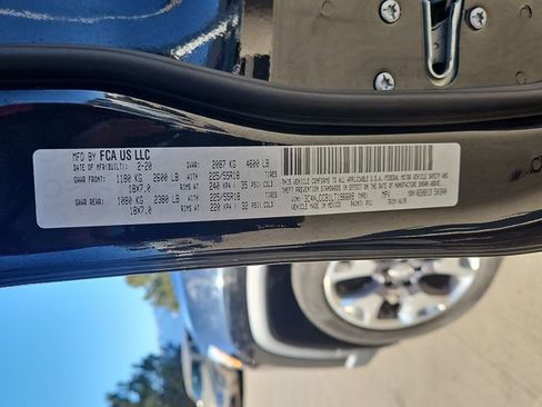 Used 2020 Jeep Compass Limited image 25