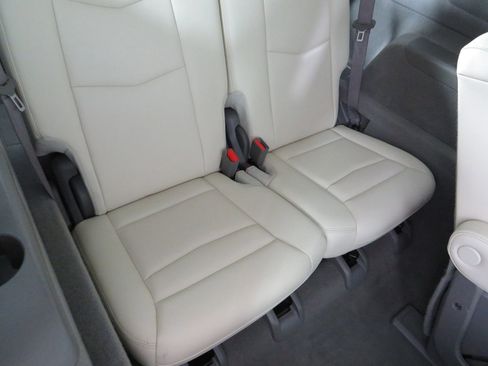 Used 2020 Cadillac XT6 Premium Luxury image 46