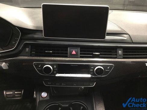 Used 2018 Audi S4 Prestige w/ Prestige Package image 48