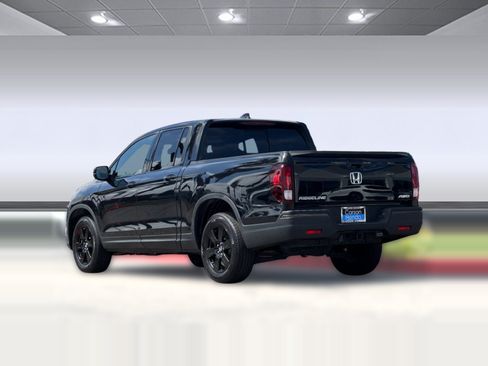 Used 2019 Honda Ridgeline Black Edition image 3