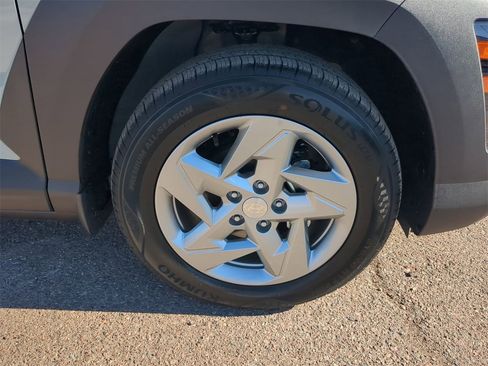 New 2026 Hyundai Kona SE image 9