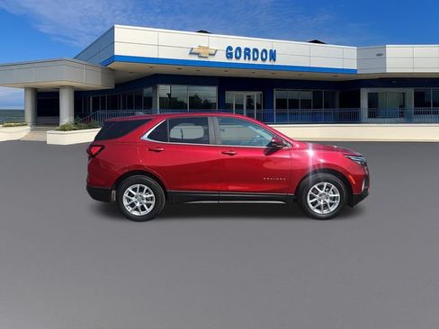 Used 2024 Chevrolet Equinox LT FWD image 7