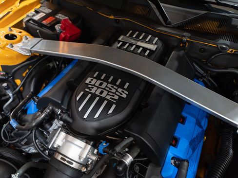 Used 2013 Ford Mustang Boss 302 image 51