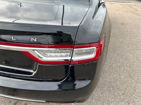 Used 2020 Lincoln Continental image 40