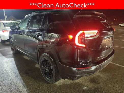Used 2022 GMC Terrain AT4 w/ Infotainment Package II image 4