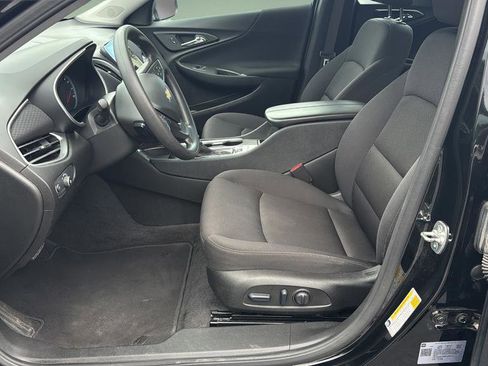 Used 2025 Chevrolet Malibu LT FWD image 10