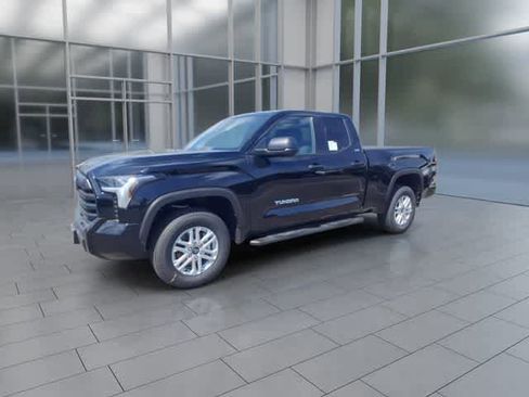 New 2026 Toyota Tundra SR5 AWD/4WD image 3