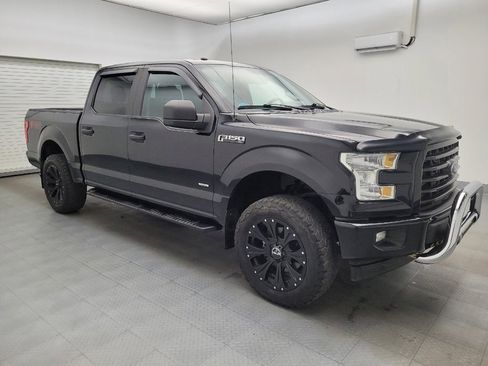 Used 2017 Ford F150 XL w/ Equipment Group 101A Mid image 11