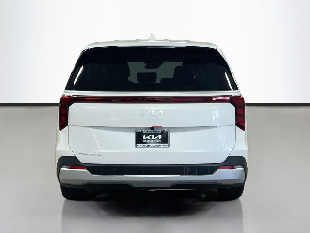 New 2027 Kia Carnival LX FWD image 6