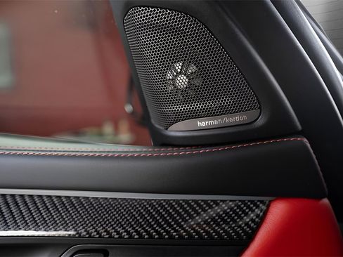 Used 2017 BMW X6 M image 43