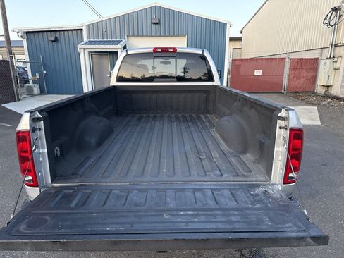 Used 2005 Dodge Ram 2500 Truck SLT w/ Quad Cab Big Horn Value Group AWD/4WD image 32