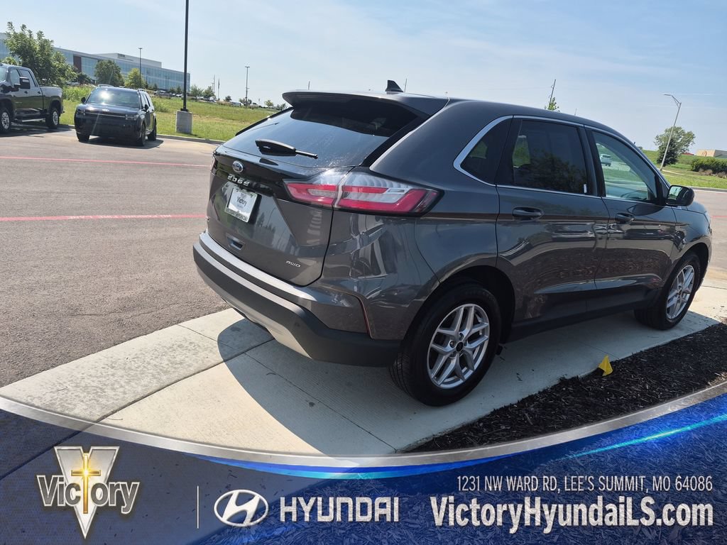 Used 2024 Ford Edge SEL AWD/4WD image 5