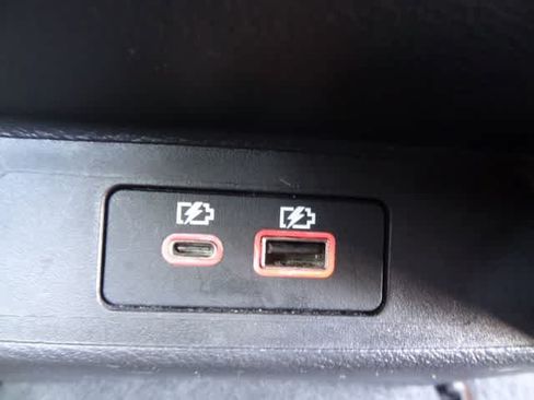 Used 2023 Nissan Altima 2.5 SR FWD image 12